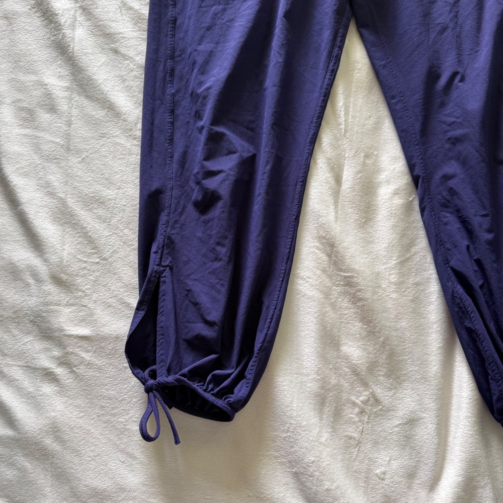 Lululemon Om Pants Purple High Rise Yoga Joggers Adjustable Hem Size 6 - Picture 8 of 12